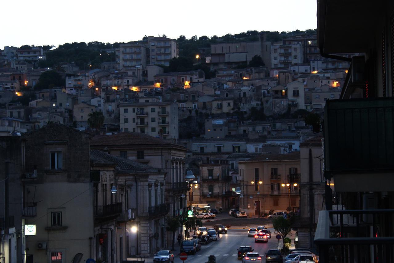 Il Barocco Acomodação com café da manhã Modica Exterior foto